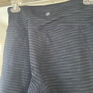 Excellent condition leggings, dark blue
